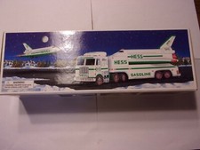 1999 HESS TOY TRUCK and SPACE SHUTTLE with SATELLITE