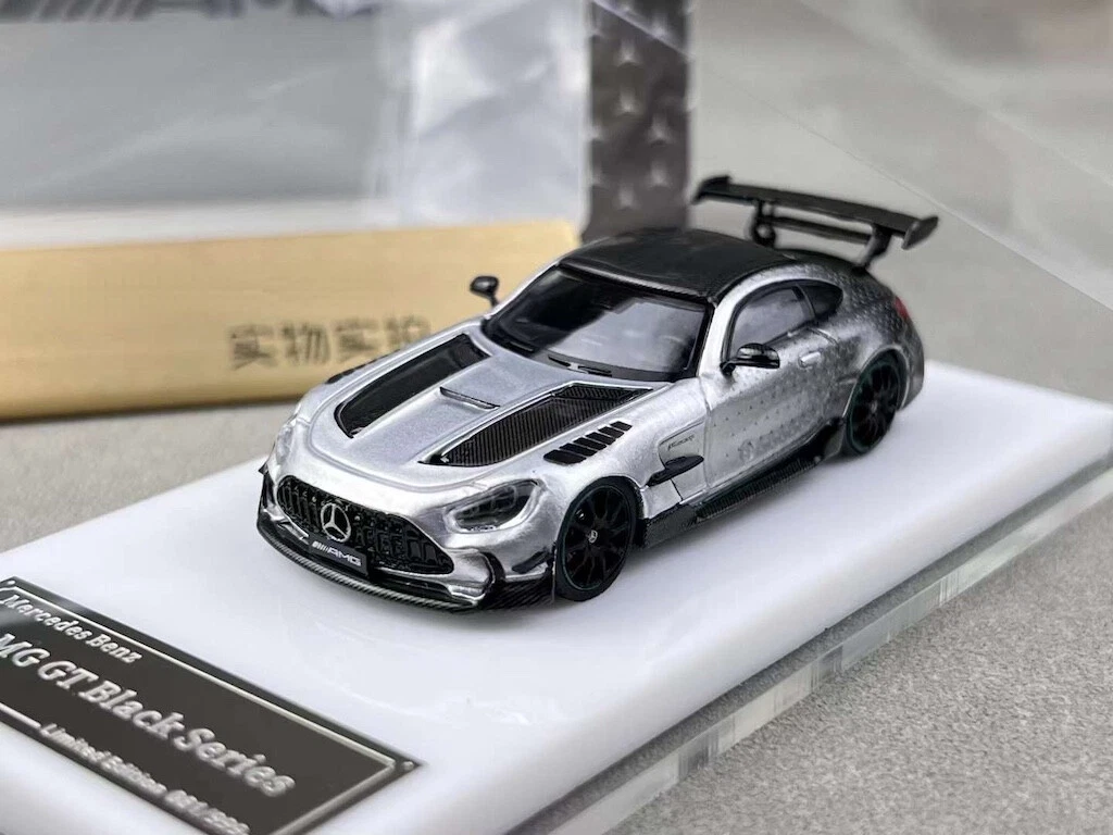 メルセデスベンツ AMG GT Scale Models ミニカー シルバー