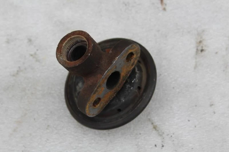 1998 1999 2000 FORD RANGER EGR VALVE 3.0L A/T 4x2 XF2E-9D475-A2A - Image 2 of 4