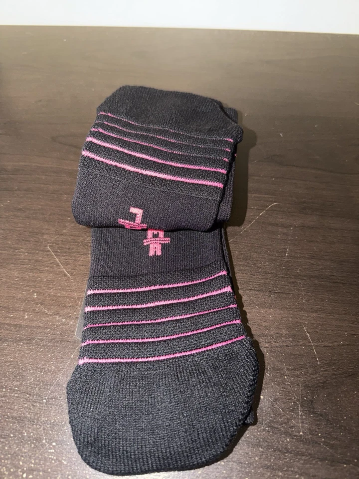 Nike Breast Cancer Black Pink Socks Elite Versatility Basketball SX7008 Kay Yow - Image 3 of 4