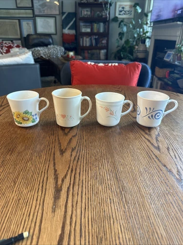 Corning Corelle Coffee Tea Mugs Lot Of 4