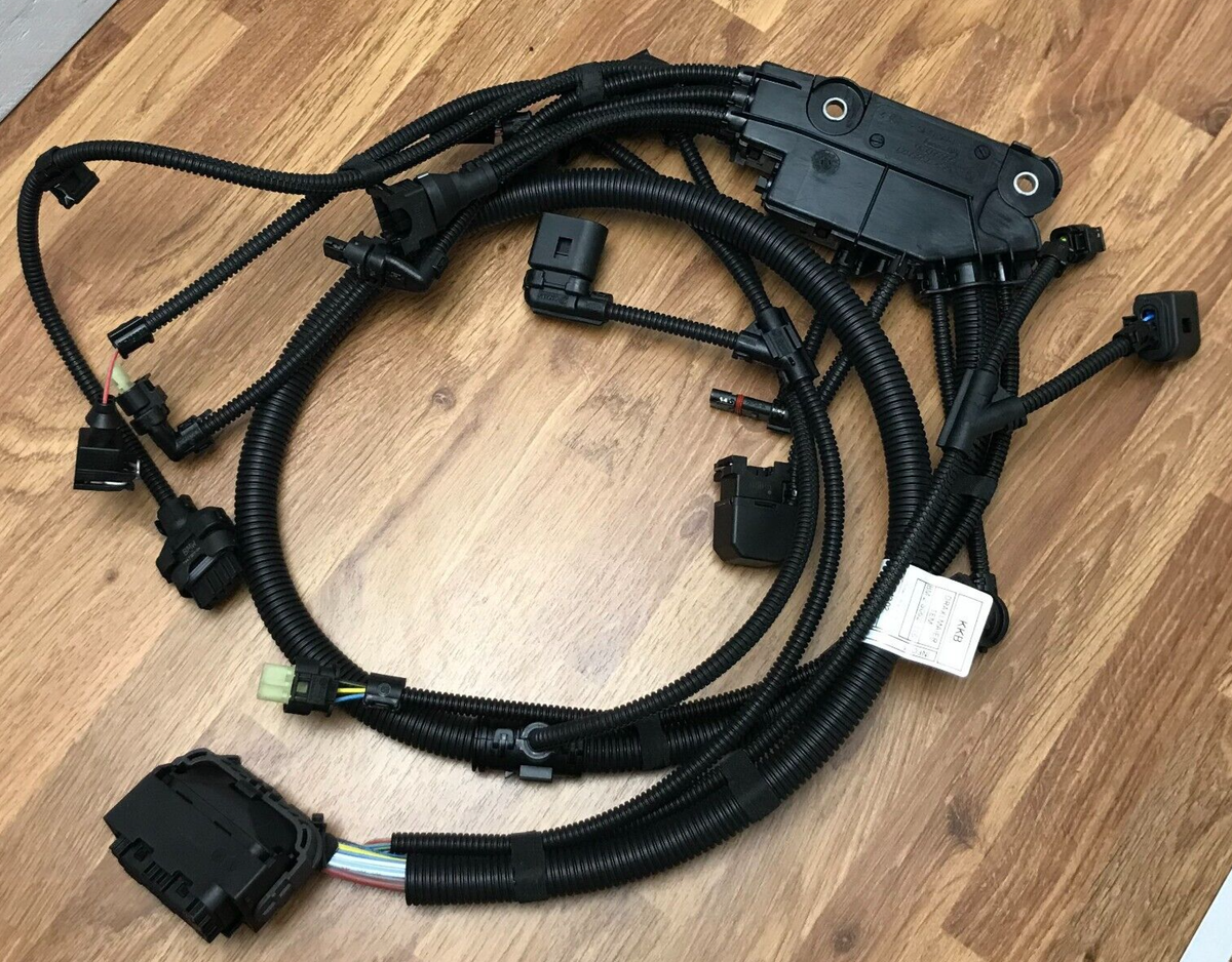 パーツ CPM CLRF-B 016 BMW F20 F23 F30 F33 Amazon | シーピーエム(CPM) CPM ロアーレインフォースメント