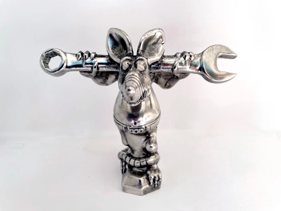 Ornamento de capô personalizado Rod the Rat Mechanic / Metal sólido / Rat Rod / Hot Rod - Imagem 3 de 4