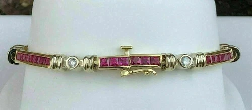 Brazalete Tenis 10CT Corte Princesa Simulado Rojo Rubí/Diamante Oro Amarillo 14K Sobre Foto 2 de 4