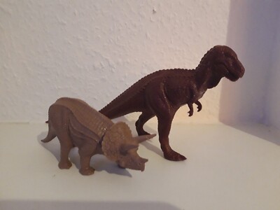 Invicta Plastics Tyrannosaurus Triceratops Britisch Dinosaurier