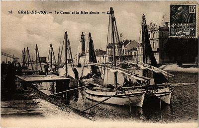 Old postcard Grau-du-ROI - The Canal and the Right Bank (458655)