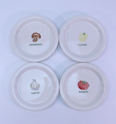 Pottery Barn Outlet Plate Set 4 Appetizer  Mushroom Garlic Pepper Tomato Set 4