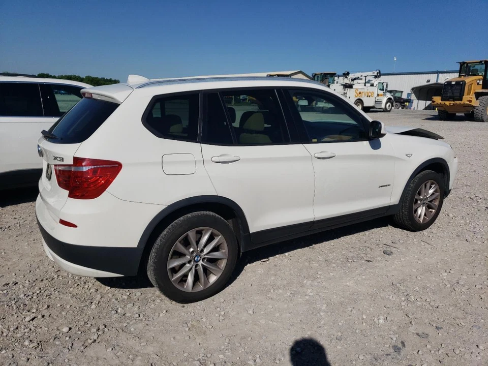 Conjunto de filtro de aire usado se adapta a: BMW X3 2014 gasolina 2,0 L 28i tracción trasera grado A Foto 4 de 4