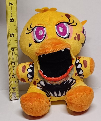 Twisted Chica - Five Nights at Freddy’s The Twisted Ones 2016. 7" Plush. New - Picture 10 of 10