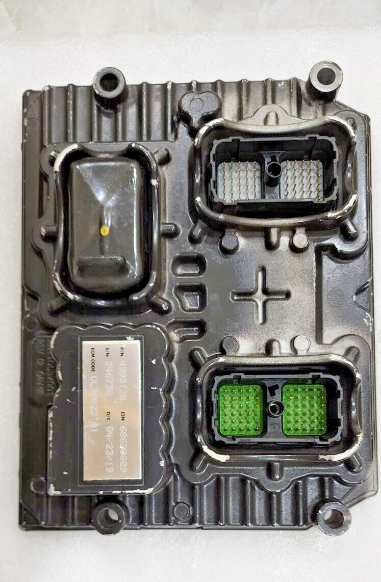 CUMMINS ECM 4993120 / 4982753 / 4993121 ENGINE CONTROL