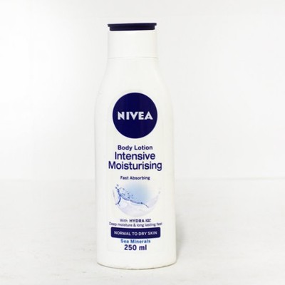 nivea intensive moisturizing body cream