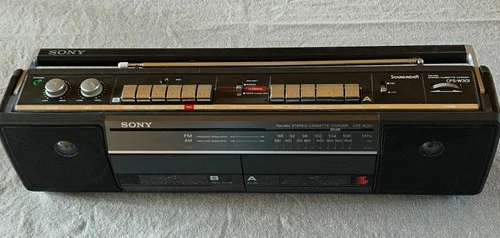Sony CFS-W301 Dual 2-Cassette FM/AM Stereo Radio Boombox Mint, Japan, No Cord