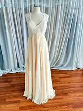 pregnancy long  dresse for women size 12 lace/chiffon , buttons in the back