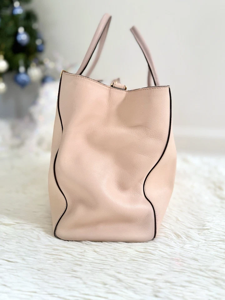 *XMAS SALE* FENDI 2 Jours Medium Light Pink 2way tote bag - Image 2 of 4