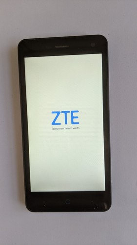 ZTE  Blade L3 - 8GB - Schwarz (Ohne Simlock) Smartphone