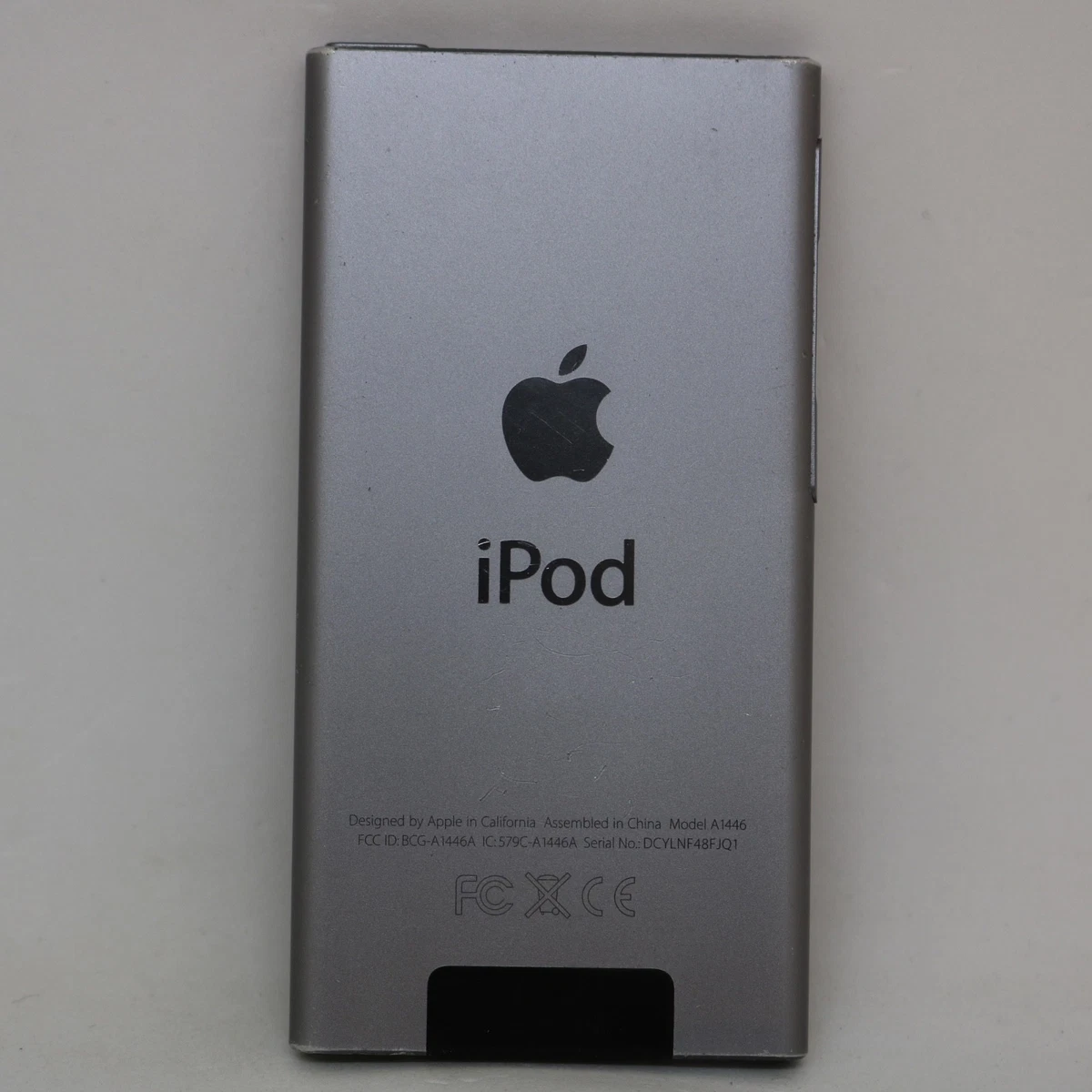 Apple iPod nano 7. Generation Graphit (16GB) MP3 Player / Bluetooth / Händler