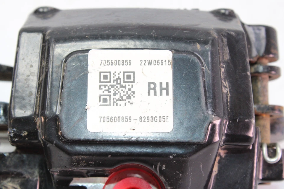 PINZA TRASERA DERECHA 16-24 CAN-AM OUTLANDER MAX 1000R OEM 705600859 Foto 2 de 4