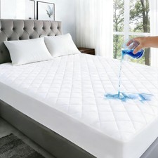 Queen Size Quilted Fitted Mattress Pad, Waterproof Breathable Soft Mattress P...