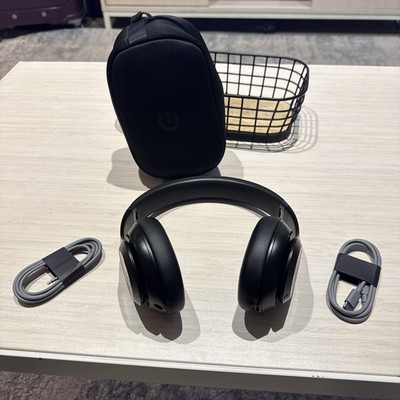 Lightly Used Beats Studio Pro Wireless Bluetooth Headphones Noise Cancel Black