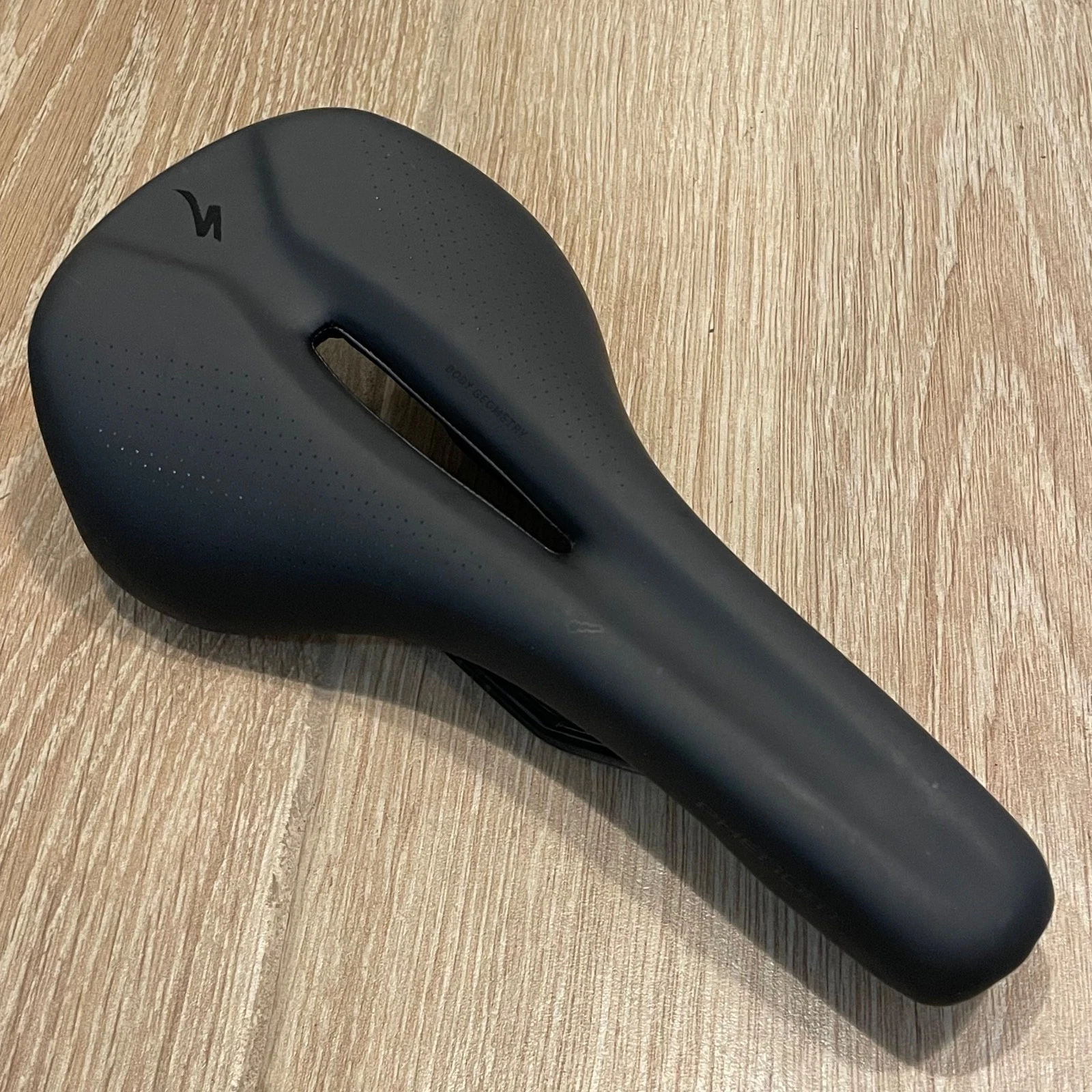 143mm Specialized Phenom Comp Cr-Mo Rail Road Saddle 259g image 1