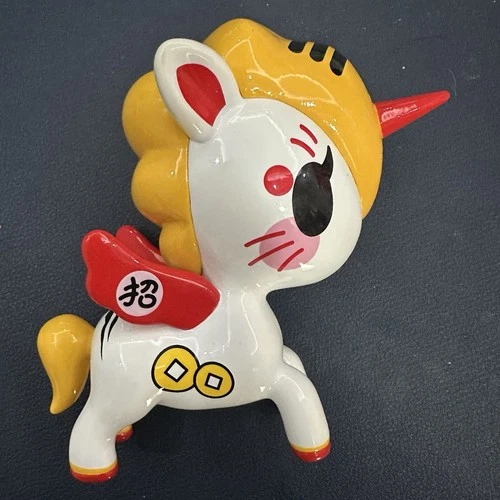 Tokidoki Unicorno 5 inch Sofubi -Yellow Lucky cat