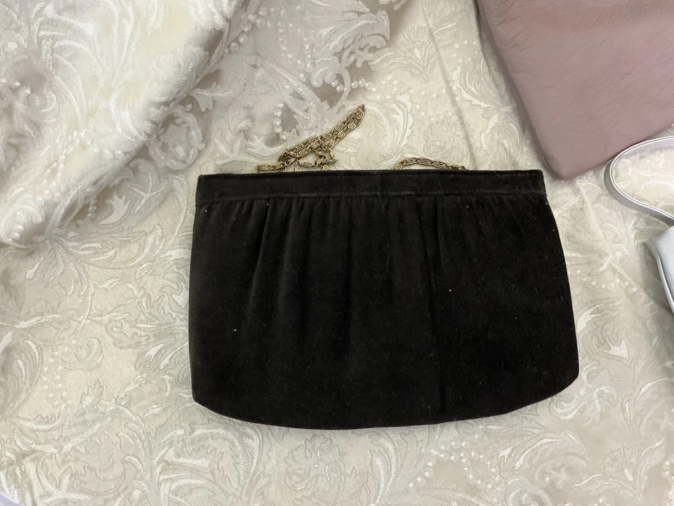 Set Of Fourth Vintage Hand Bags - Image 4 of 4