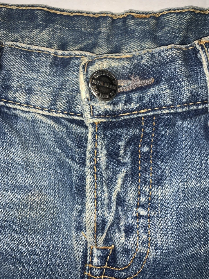 Pantalones cortos de mezclilla desgastados Ruehl Button Fly de segunda mano (talla 27) Foto 2 de 4