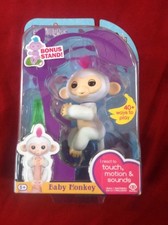 Fingerlings SOPHIE WHITE W/ PINK HAIR INTERACTIVE HOT TOY AUTHENTIC