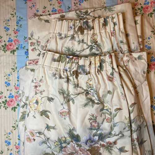Pair of Vtg Crowson Fabric Curtains 100” Wide & 51” Drop Per