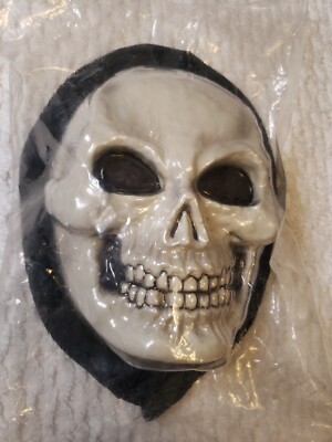 Fun World Halloween Dripping Bleeding Skull Skeleton Reaper Costume Mask