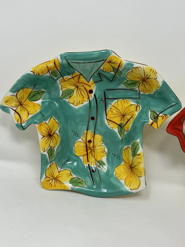 Clay Art Handpainted Tropical 4 Piece Dip Bowls Set 3 shirts 1 flip flop EUC HTF - Image 2 of 4