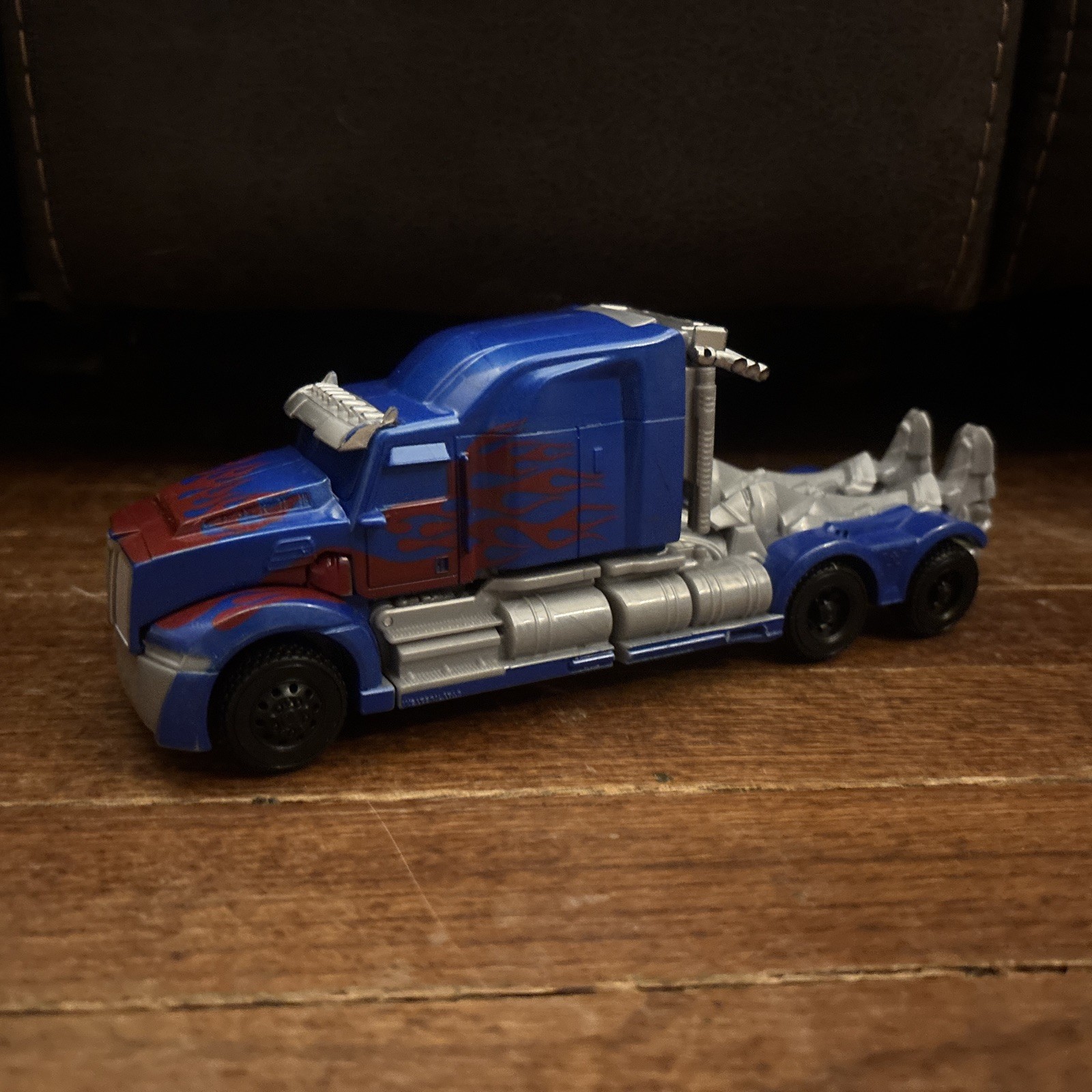 Transformers The Last Knight Optimus Prime Knight Armor Turb