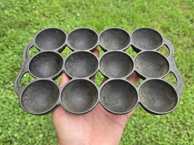 Vtg Cast Iron 12 Cup Gem Brownie Muffin Cake Baking Golf Ball Pan Antique Old