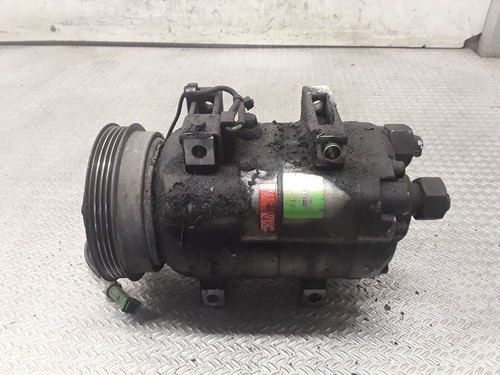 Volkswagen PASSAT B5 1997 Klimakompressor Pumpe 8D0260805D Diesel 81kW