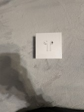 Apple AirPods Bluetooth Wireless Earbuds with Wireless Charging Case White