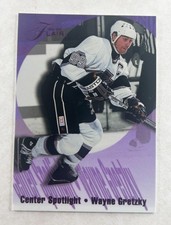 1994-95 Fleer Flair #4 Wayne Gretzky Center Spotlight card NM/M FREE S&H!