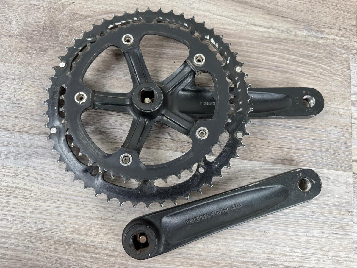 Pédalier acier a clavettes 1 plateau crankset old bike 48