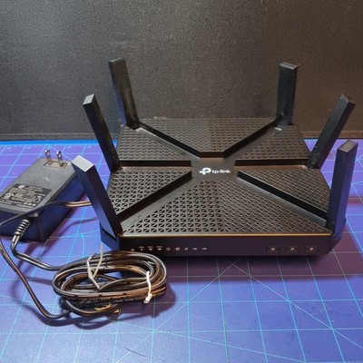 TP-Link Archer A20 AC4000 Tri-Band Gigabit WiFi Router MU-MIMO 6-Antennas Cables