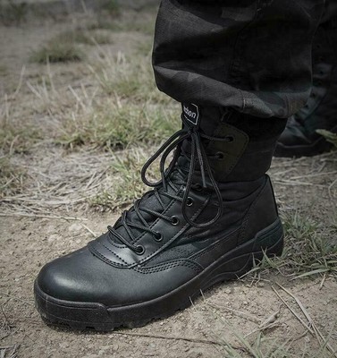 summer walking boots mens