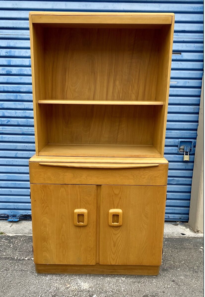 Heywood Wakefield Petite Encore China Hutch- in WHEAT Finish Heywood Wakefield Petite Encore China Hutch- in WHEAT Finish