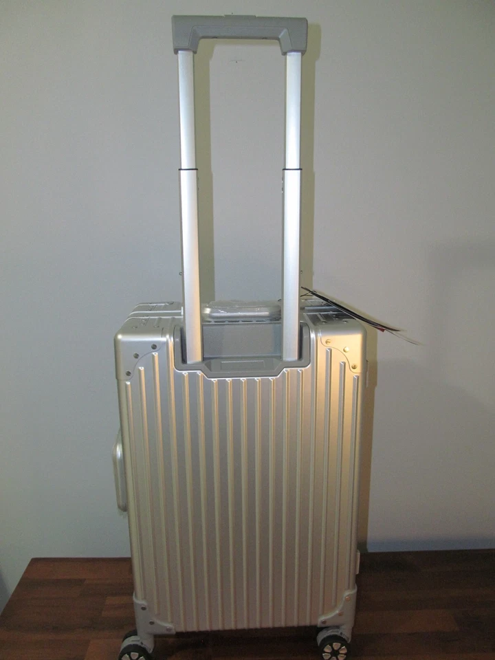 Champs Canada Designed Aluminum Silver Hard Carry On Spinner, Dual TSA Locks-NWT - Image 4 of 4