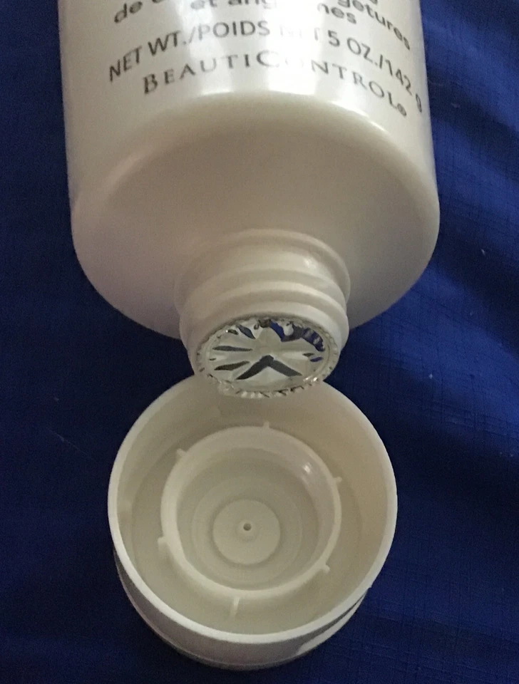 BeautiControl Spa Solutions Scar,Stretch Mark, Spider Vein Minimizing Creme - Image 4 of 4