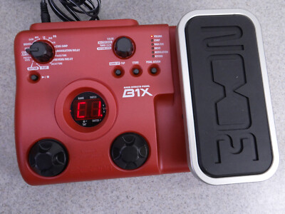Zoom B1X Bass Effects Pedal