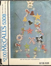   1976 McCALL'S 5308 - CHRISTMAS ORNAMENTS - WREATHS - CANES - BOWS PATTERN FF