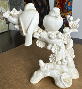 Enesco White Glossy Porcelain Birds And Rose Bush Blooming Tree Figurine 5" Tall