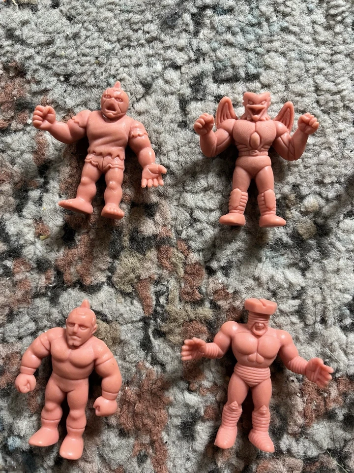 Muscle 男式美泰 M.U.S.C.L.E. 粉色肉玩具玩偶,复古 20 世纪 80 年代 14 件装 — 第 2/4 张图片