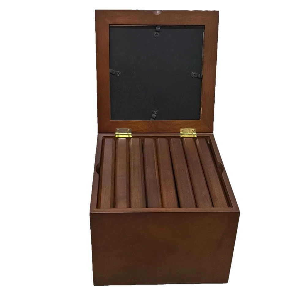 MELANNCO PHOTO HOLDER WOOD BOX Photo Display And Storage Organizer 4X6 PICTURES - Image 3 of 4