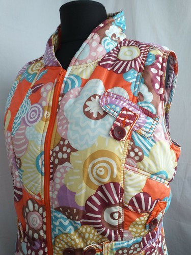 OILILY Women's Size 42-L/XL Colorful Floral Puffer 2 Pockets Vest Jacket VTG - Picture 3 of 12