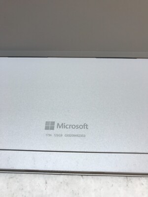 Microsoft Surface Pro 5 1796 Intel Core i5 8GB RAM 128GB SSD