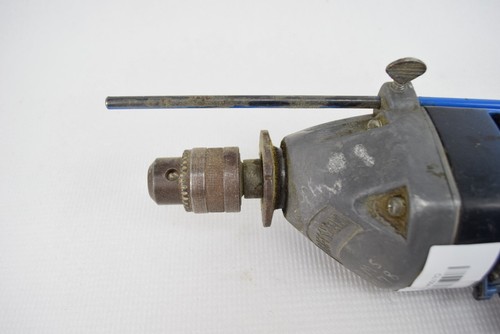 CRAFTSMAN 315.18111 3/8 Inch Hammer Drill - Picture 2 of 5